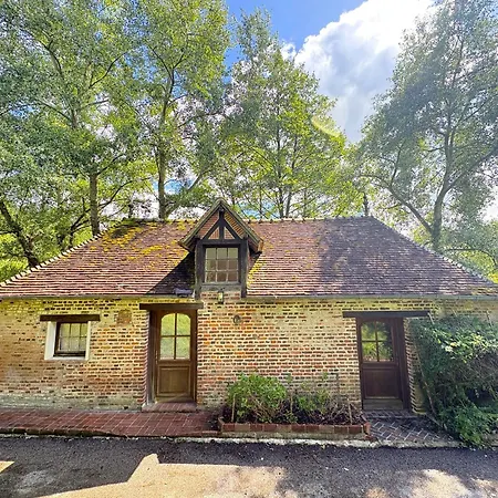 Maison De Charme En Bord D'étang Сasa de vacaciones